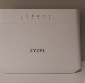 ZYXEL EMG3525-T50B