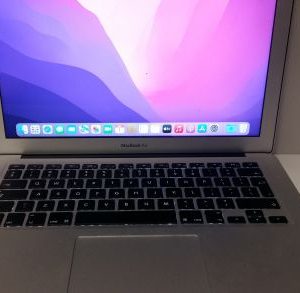 Apple Makbook Air A1466(2017)