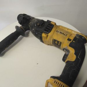 DeWalt D25134