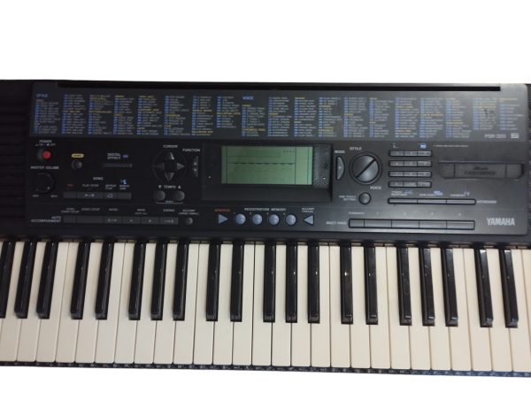 Yamaha PSR-320