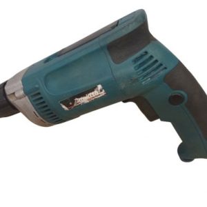 Makita 6823